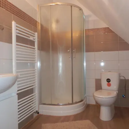 Zamecek Zdiky Lejlighedshotel *